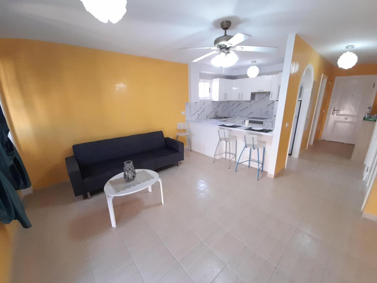 The Heights Deluxe Apartment Arona  Luaran gambar