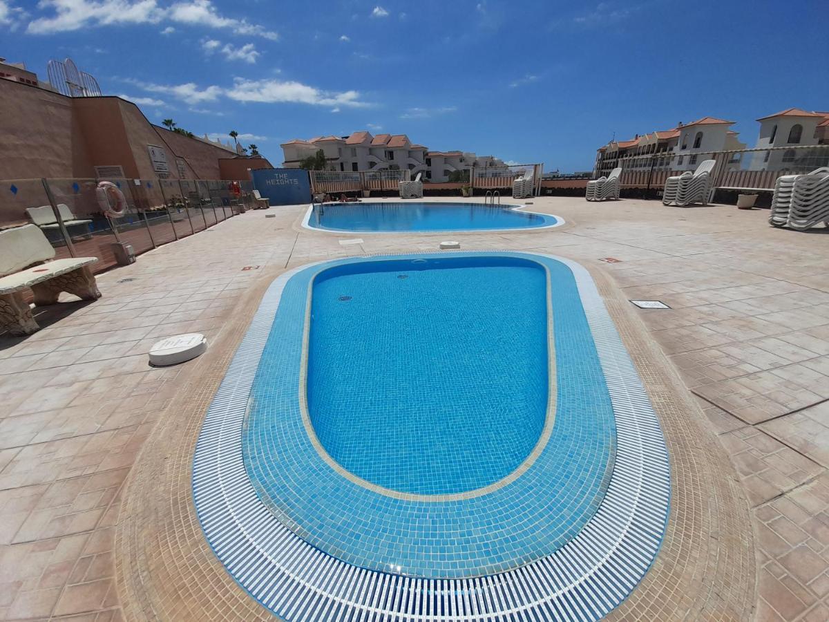 The Heights Deluxe Apartment Arona  Luaran gambar